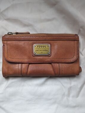 Fossil Brown Leather Wallet